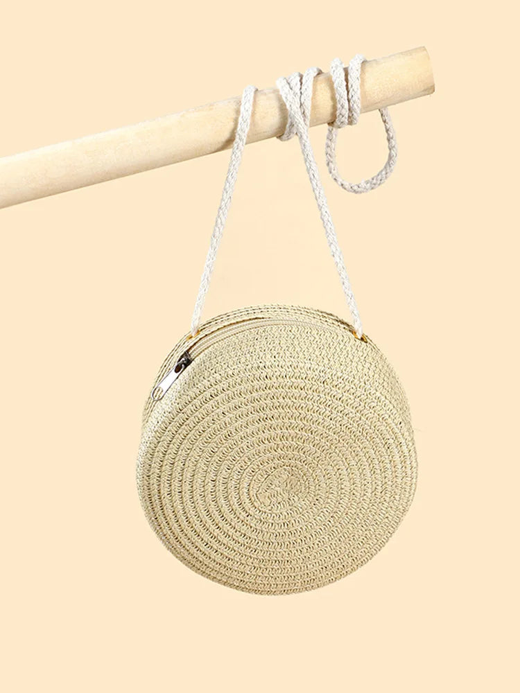 Minimalist Straw Bag